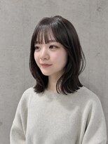 クシェル バイ リリア(kuschel by LILIA.) ミディアムボブ・切りっぱなしボブ・外ハネミディ