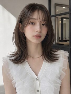 ユーフォリア 青山(Euphoria) 10代20代30代大人かわいい暗髪艶感ヨシンモリくびれミディアム