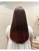 ロッカ(ROCCA) 艶髪ロング×ボルドーブラウン