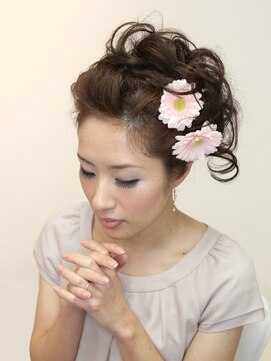 ヘアーコーディネート チェリスター(hair coordinate cherrystar) ふわっと可愛いガーリーなアップスタイル