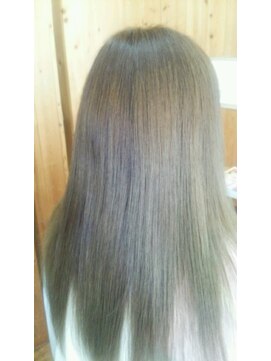 ジャイアントビービー(GIANTB B) 透明感があるカラー☆