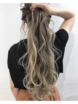 シエスタ バイ アンブルリュクス(siesta by amble luxe) ハイライトポニー