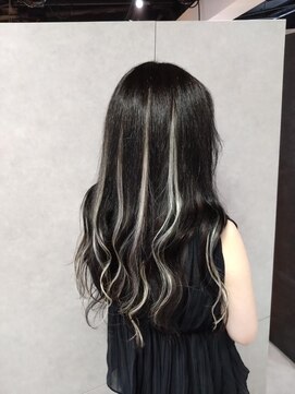 ニーナ ビューティーサロン(NINA Beauty Salon) プルエクステでハイライト