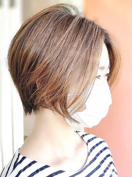 ビーポッシュ ジャスパー店(Be Posh) 20代30代大人可愛い小顔ボブ前下がりショートブラウン