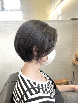 ソッカ(socca) 愛されショートボブ