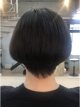 ここロヘアー(ここRo hair) 骨格補正ボブ