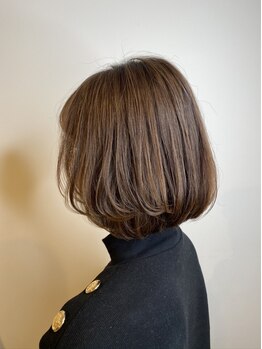 リプク(Rip-Ku18)の写真/こだわりの「シルキーカット」は、“ただのカット”ではなく“骨格と髪質を理解したデザイン”。