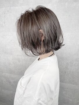 アミ(Ammi) ◆ショート/ボブ/レイヤー/イルミナカラー/髪質改善/縮毛矯正