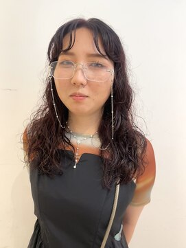 イト(ito) モードパーマ×レッドカラー