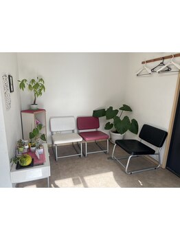 【お子様同伴可/同時施術可能】少人数プライベート空間なのでお子様に目の届く範囲で施術が可能で嬉しい☆