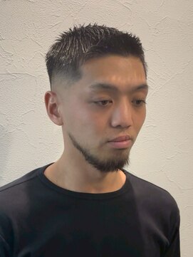 一鳳庵　【イオアン】 刈り上げ メンズカット フェード