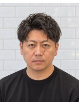ゼロスバーバー(0's BARBER SHOP)&nbsp;ツイストスパイラルパーマツイスパ縦落ちメンズパーマ束感