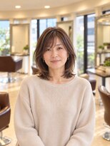 ヘアサロン マゼラン 新宿(Magellan)&nbsp;ミディアムレイヤー・前髪あり