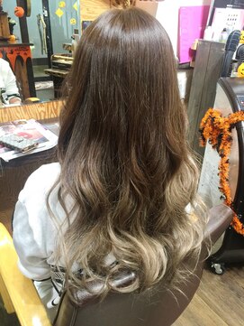 ユートピア(U topia) シルキーベージュグラデーションカラー