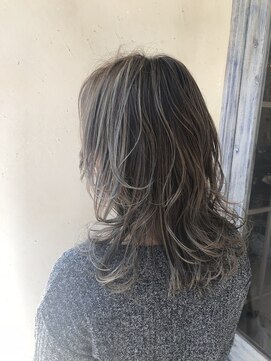 エイミーバイアフロート(amie by afloat) 似合わせウルフカット◎