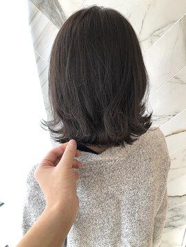 ジーナ 梅田(Zina) 【Zina 梅田】 くびれミディzina末武