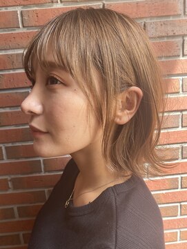 アリエッタ ギンザツー(ARIETTA GINZA2) サイドシルエットも可愛い外ハネショート/レイヤーカット/抜け感