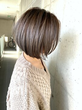ガルボ ヘアー(garbo hair) #garbohair #バレイヤージュ #グレージュ #ショートボブ