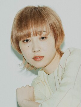 レガーレ(Legare) コーラルベージュのミニウルフ[マッシュショート/ケアブリーチ ]