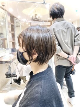 アッシュ 大泉学園店(Ash) 柔らかい色味を活かす丸みショートボブ【Ash大泉学園　横山】