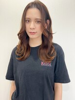 マリアバイアフロート(Maria by AFLOAT) 【山田】センターパート無造作レイヤーミルクティーベージュ