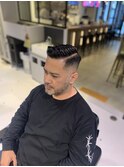 ミドルスキンフェードワイルドバーバースタイルK