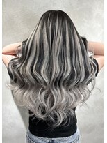 アルマバイロサ(ALMA by ROSA) ブルーブラック×ホワイトシルバー/担当rui