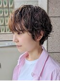 ぱっつん前髪/レディスパーマ/耳掛けショート/マッシュパーマ
