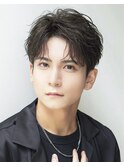 韓国ヘアカルマパーマカルマバングセンターパート黒髪ウルフ