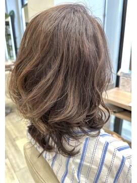 ディーボーイ 健軍店(D-BOY) ハイライト/ピンクベージュ