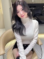 ロンドメリア 天神大名店(Lond Melia) ★小顔に見せるヘアワンレンレイヤー黒髪カタログネビージュ艶髪