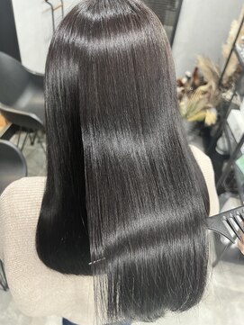 ローカス 昭島(Locus) プレミアム縮毛矯正