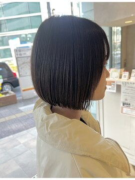 フレイムス ヘアアンドリラックス 大宮東口店(Frames) パツっとボブ