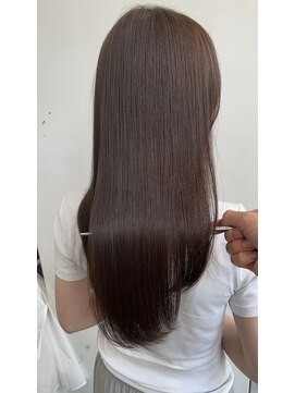 エラ(Ella) 髪質改善で手触りも見た目も美髪へ