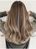 デザインカラーレイヤーカットウェットヘアオリーブベージュ白髪