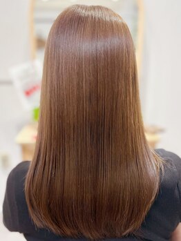 オモテ 町田店(Omote)の写真/大人女性の為の上質空間。落ち着いた雰囲気の中で、ゆったりとしたサロンタイムを。