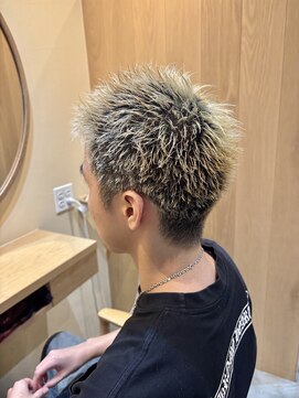 ソウスシア(SOURCE cia) メンズハイトーンスパイキーボウズ【佐藤和弥】