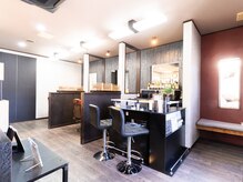 隠れ家をモチーフにしたサロンです！