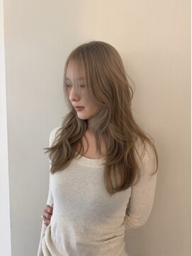 チカシツ(Chikashitsu) International Layered Hair