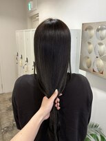 エイチ(811)&nbsp;ミルクティーベージュショートボブシースルーマッシュパーマ50代