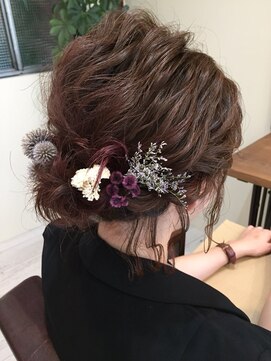 アン アミゥ(Un amiw.) ヘアアレンジ