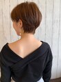 ハチ(hachi)&nbsp;顔や骨格、年齢に合わせたショートカットが得意です。