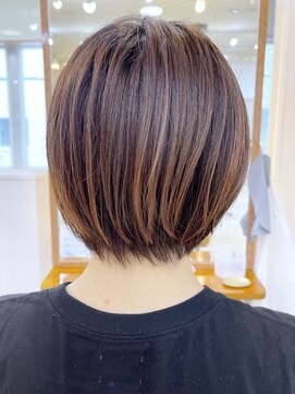 モリオ フロム ロンドン 成増店 【morio成増/児玉】アッシュブラウン 丸みショートボブ