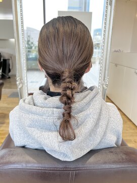 ルッツ(Lutz. hair design) hair arrange【千代田彩夏】