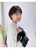 耳掛けショートカット×アッシュブラウン