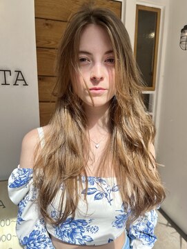 カータ(CARTA) 外国人風レイヤーカット