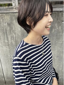 テントヘアー(tent hair) 癖をいかしたニュアンス大人くびれショートstyle*【森本】