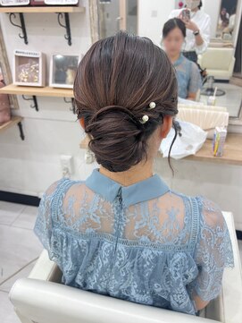 プティクローシェ バイ クオーレ(petite cloche by CUORE) シニヨンアップ 結婚式ヘア