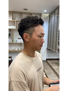 ラヴィラ(la villa) スパイラルパーマ