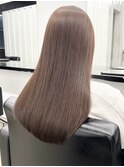 黒髪クラゲヘアーオリーブグレー小顔ココアベージュ卵型ショート